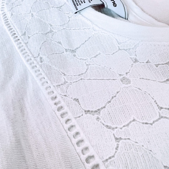 Liz Claiborne Lace Trim Tee - Picture 4 of 6